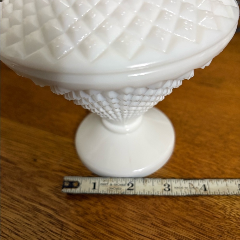 Vintage Westmoreland Milk Glass White English Hobnail Pedestal LiddedCandy Dish - Picture 7 of 7